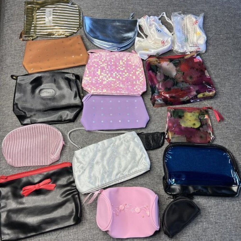 Makeup Bag‎ Lot Coin Purse Pouch Clutch Purse 17 Pieces Signature A